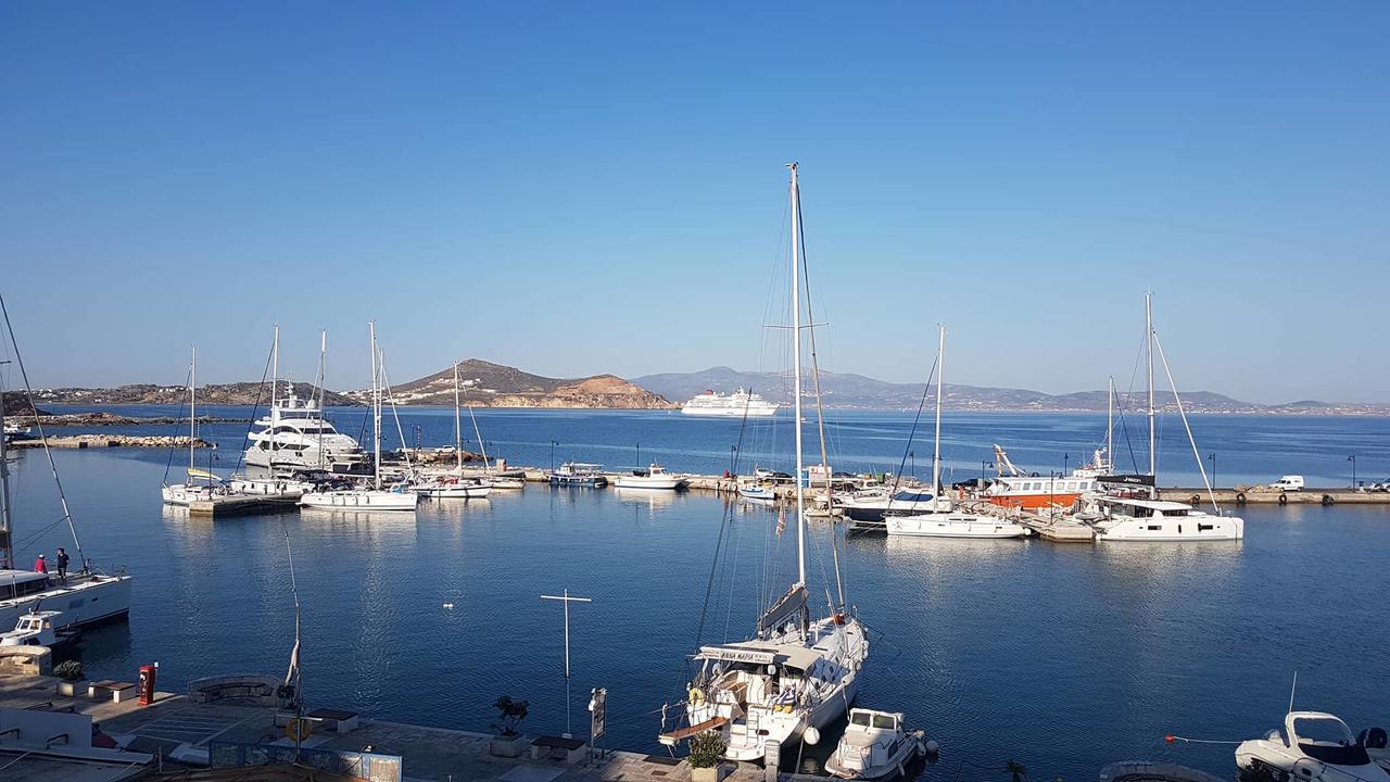 Naxos Riviera Suites Naxos City ภายนอก รูปภาพ
